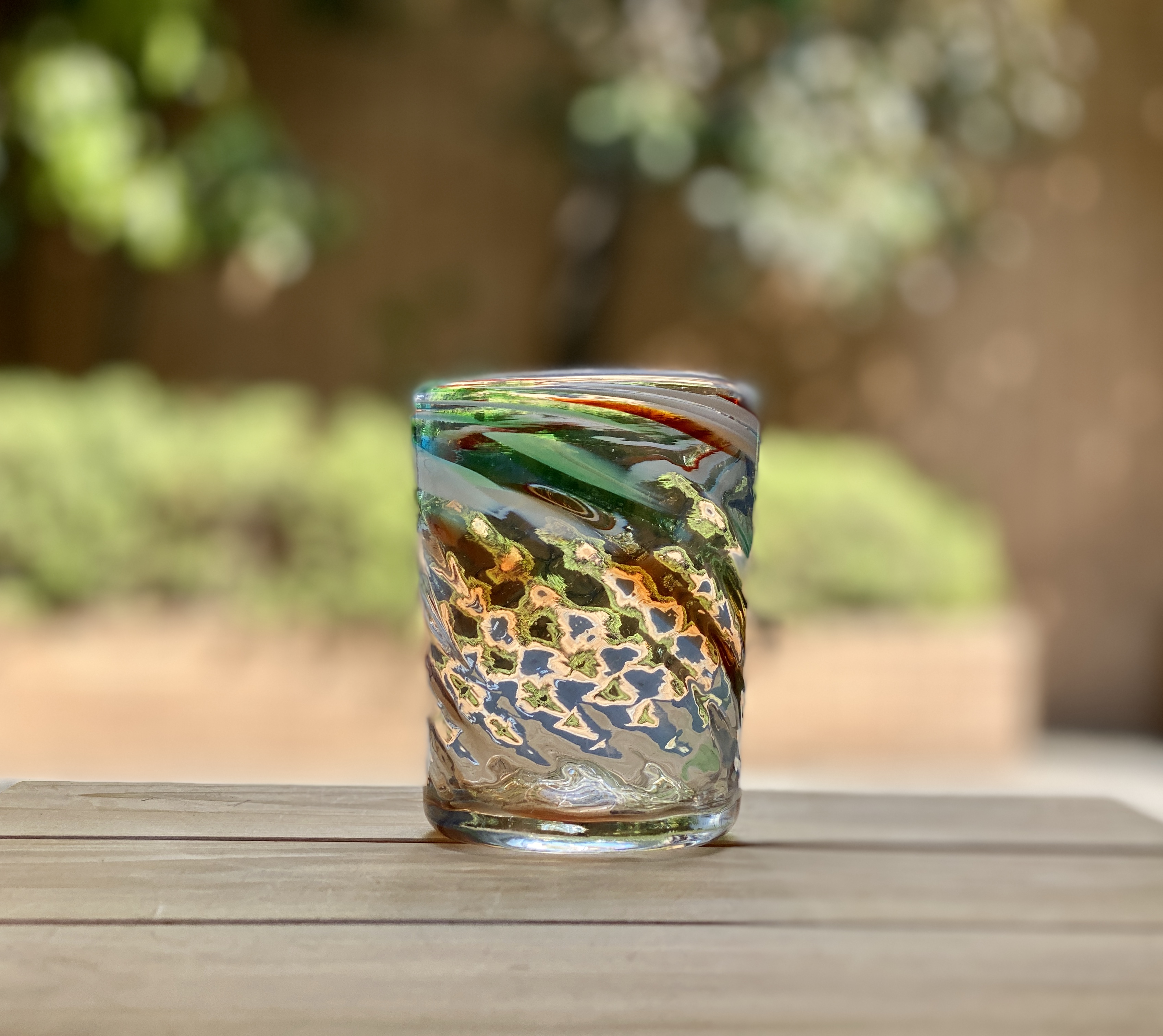 店舗の休業を続けて